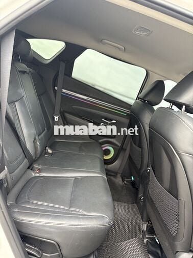 Hyundai Tucson 2023 2.0 AT Đặc biệt - 20000 km