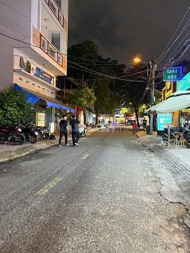 Bán nhà mặt tiền rẻ đẹp 2 lầu 22 Đường Số 4 p7 Gò Vấp (Dương Quảng Hàm