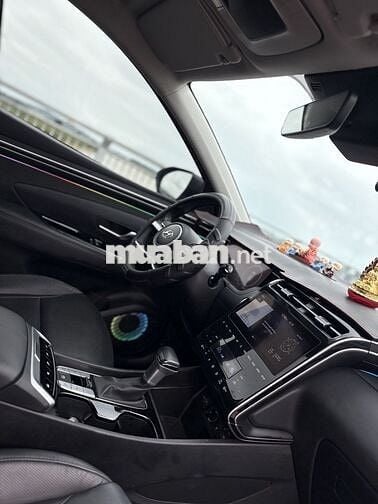 Hyundai Tucson 2023 2.0 AT Đặc biệt - 20000 km