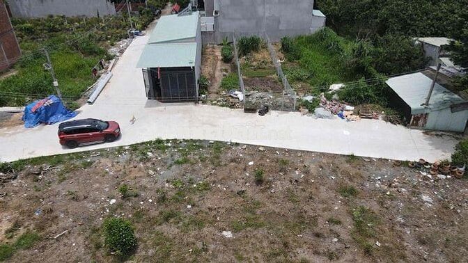 Cần bán lô đất ngay chợ Thạnh Phú, hương lộ 15 1 sẹt 200m