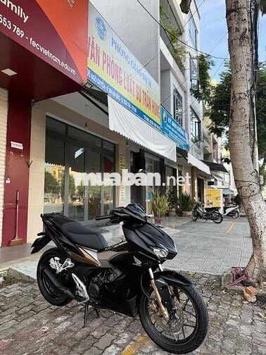 Bán Winner v2 đen mù phiên bản đặc biệt bs 43