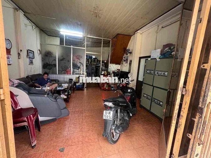 Nhà sát mặt tiền 3/2 (7,5m x 10m) khu trung tâm tiện lợi q11