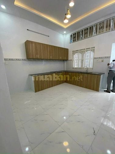 Cần bán nhà 32 đường 24B - KDC Tên Lửa