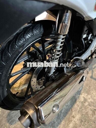 Bán Axelo 125 Máy Cực êm , chạy bóc , xe tay côn