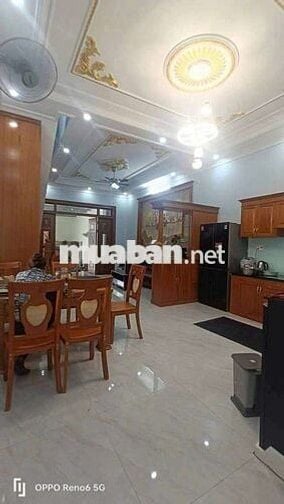 BÁN NHÀ 3PN 2WC 178M NGANG 8M MỚI XÂY TRONG KDC ĐUONG XE HƠI 5M