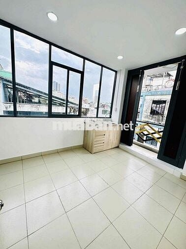 Cho thuê căn hộ 2pn full nội thất 45m2 gần Trần Hưng Đạo, Bùi Viện