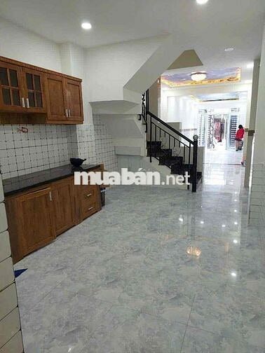 Nhà Mới Đẹp Hẻm 4m đg Thống Nhất P16: 3.5x18m ,4pn, sân thượng