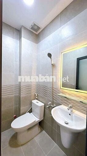 NHÀ 2 TẦNG 40M2 KHU DÂN CƯ HIỆN HỮU - KHÁNH HỘI Q4
