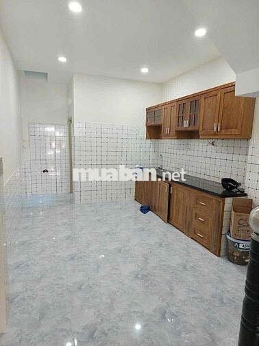 Nhà Mới Đẹp Hẻm 4m đg Thống Nhất P16: 3.5x18m ,4pn, sân thượng