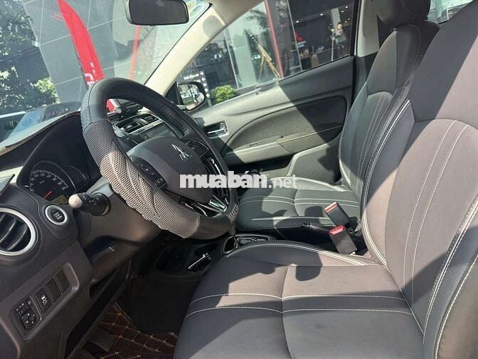 Mitsubishi Attrage Premium 2021 Trắng - Od 5600 km