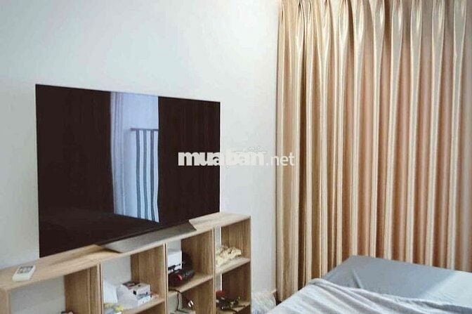 Căn Hộ Chung Cư Đã Có Sổ Đỏ Riêng View Hồ Bơi Full Nội Thất