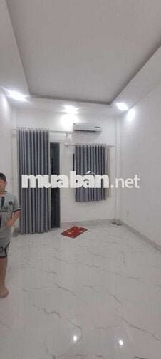 NHÀ 2 TẦNG 40M2 KHU DÂN CƯ HIỆN HỮU - KHÁNH HỘI Q4
