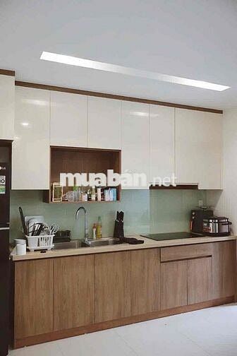 Căn Hộ Chung Cư Đã Có Sổ Đỏ Riêng View Hồ Bơi Full Nội Thất