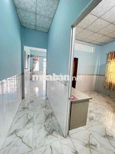 Nhà lầu 2 phòng 2 máy lạnh hẻm giáp KDC Stella Mega City