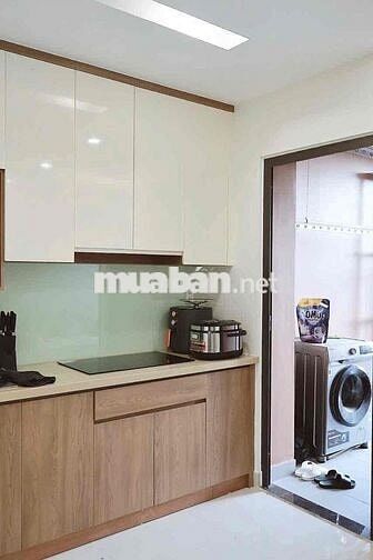 Căn Hộ Chung Cư Đã Có Sổ Đỏ Riêng View Hồ Bơi Full Nội Thất