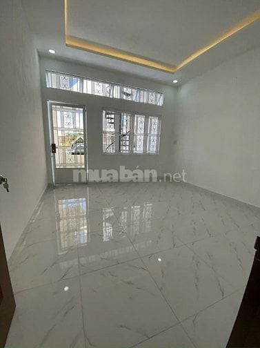 Cần bán nhà 32 đường 24B - KDC Tên Lửa