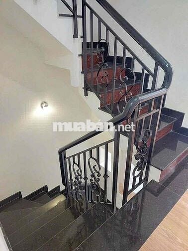 Nhà Mới Đẹp Hẻm 4m đg Thống Nhất P16: 3.5x18m ,4pn, sân thượng