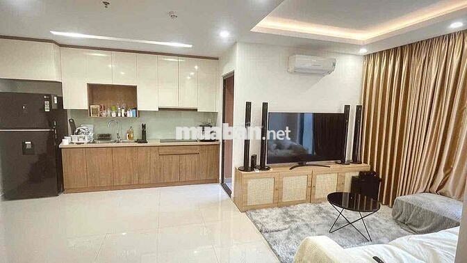 Căn Hộ Chung Cư Đã Có Sổ Đỏ Riêng View Hồ Bơi Full Nội Thất