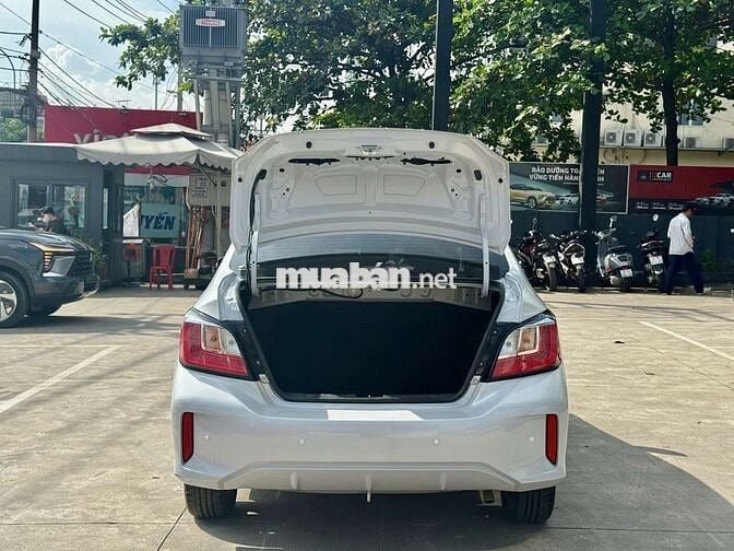 Mitsubishi Attrage Premium 2021 Trắng - Od 5600 km