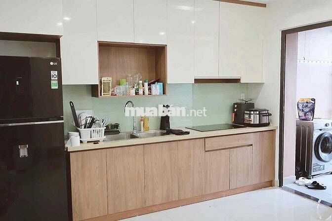 Căn Hộ Chung Cư Đã Có Sổ Đỏ Riêng View Hồ Bơi Full Nội Thất