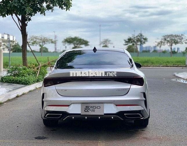 Kia K5 Premium 2022 giá rẻ