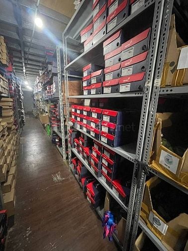 Nhân viên kho vận tại Bình Tân