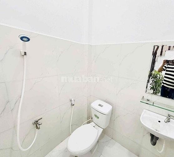 Nhà Mới 1 Lầu Ngay Tân Kim, 2 Phòng Ngủ. Nội Thất Sẵn. Giá Tổng 450Tr