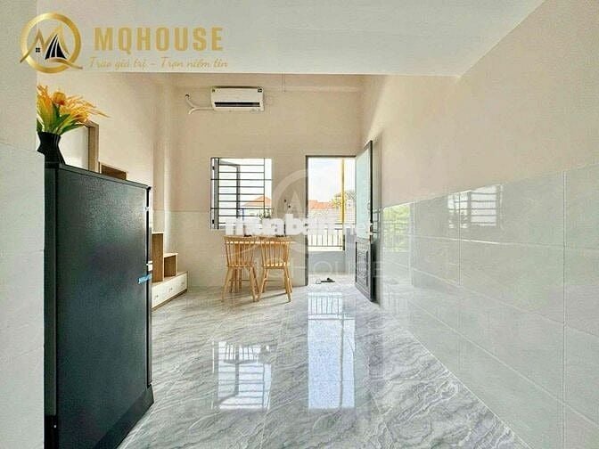 DUPLEX BAN CÔNG - FULL NỘI THẤT - NGAY CÔNG VIÊN LÀNG HOA