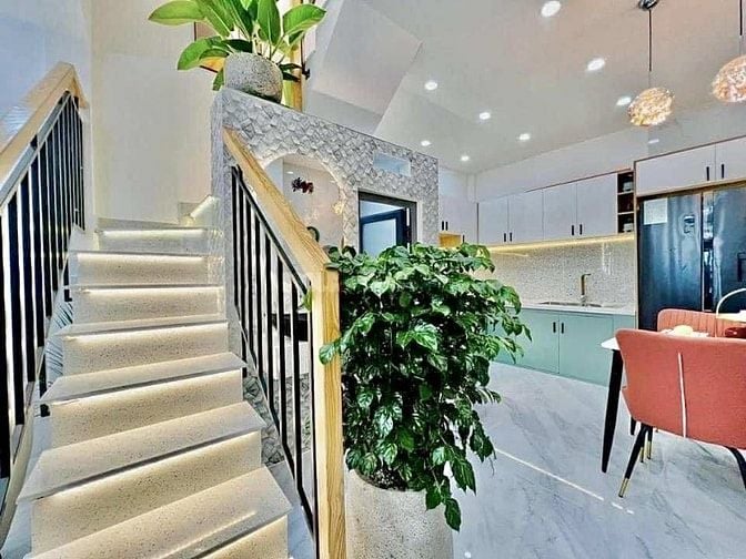 LÔ GÓC 2 MẶT THOÁNG_ FULL NỘI THẤT_ NGÕ THÔNG_ RA PHỐ MINH KHAI 50M GI