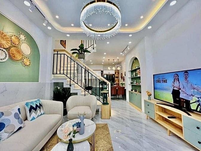 LÔ GÓC 2 MẶT THOÁNG_ FULL NỘI THẤT_ NGÕ THÔNG_ RA PHỐ MINH KHAI 50M GI