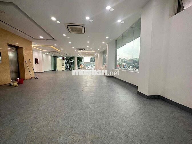 TOÀ MỚI - GÓC 3 MT CỘNG HOÀ 1600M2 - KHU DÂN CƯ SẦM UẤT GIÁ THUÊ TỐT