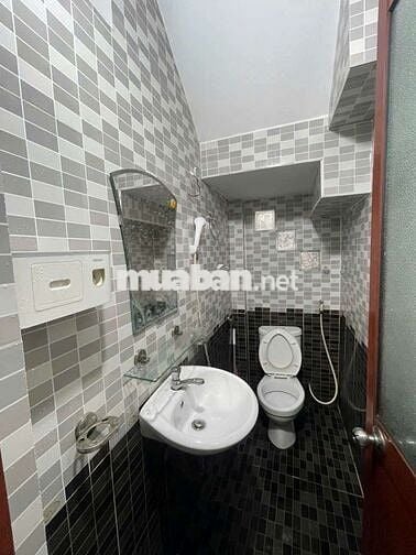 Cho thuê nhà nguyên căn.Đường Xô Viết Nghệ Tĩnh.P. 21.Q.Bình Thạnh.