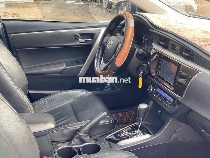 Toyota Corolla Altis 2015 1.8G CVT - 157000 km