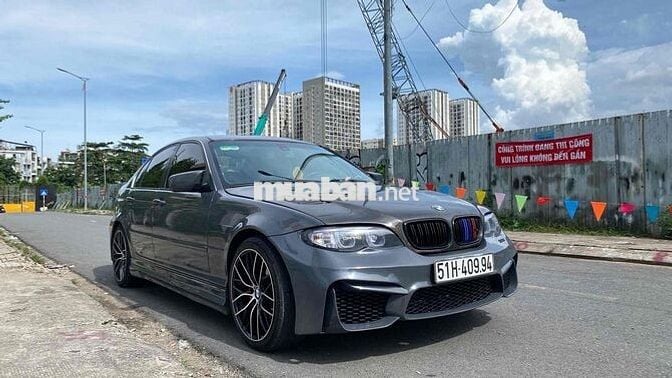 BMW 318i 2004 - 120tr