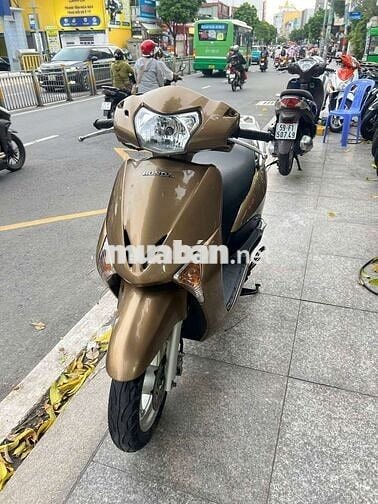 Honda lead Fi 2012 mới 90% biển số thành phố