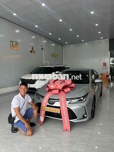 cần bán xe atis 2022