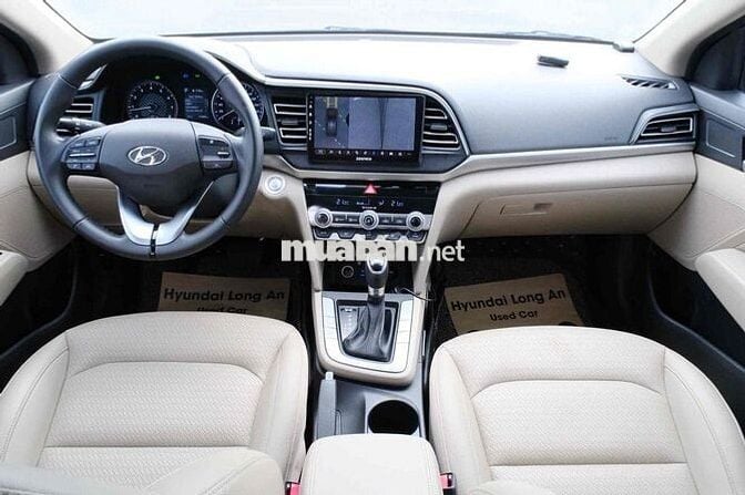 Elantra 1.6AT- 19 ngàn Km- Hỗ trợ góp.