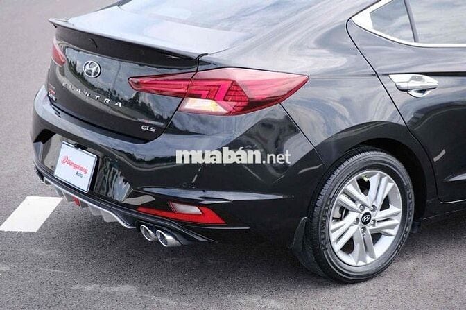 Elantra 1.6AT- 19 ngàn Km- Hỗ trợ góp.