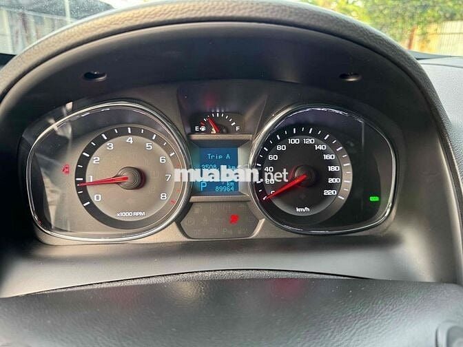 captival LTZ tự động xe gia đình chạy kỹ