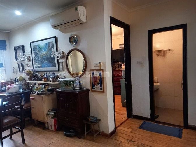 Cho thuê căn hộ 1601 có 2PN, 2WC, 81m2 tại Tòa nhà CT13B Nam Thăng Lon