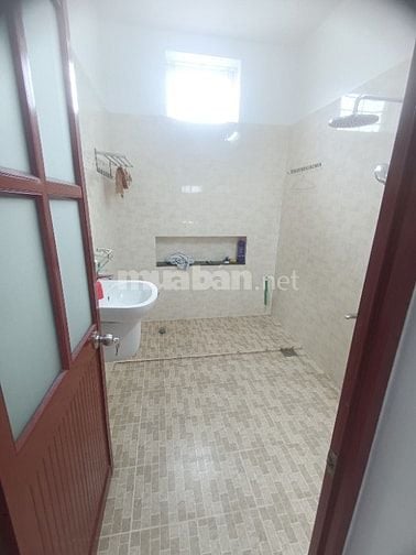 CHO THUÊ CĂN GÓC MẶT TIỀN ĐƯỜNG 160 - P TĂNG NHƠN PHÚ A - QUẬN 9