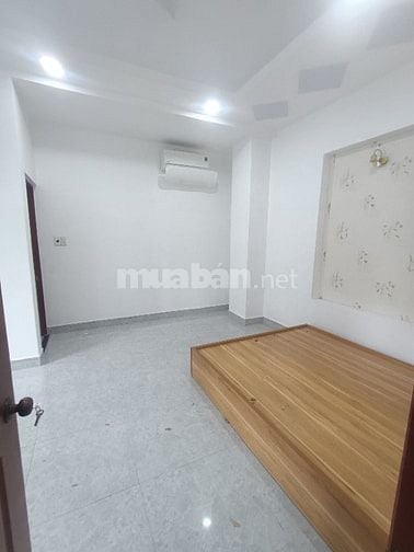 CHO THUÊ CĂN GÓC MẶT TIỀN ĐƯỜNG 160 - P TĂNG NHƠN PHÚ A - QUẬN 9