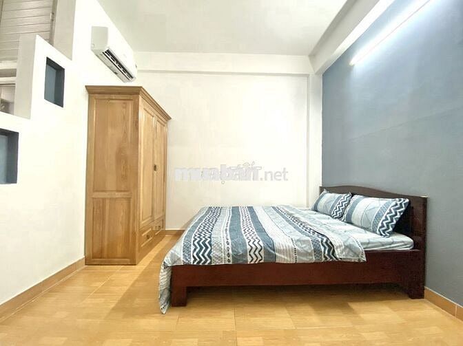 Phòng Tách Bếp Đón Nắng Gần Chợ Tân Mỹ Q7