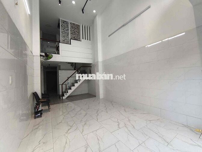 CHO THUÊ MBKD NGAY MẶT TIỀN LỚN GIÁ SIÊU RẺ RỘNG 60m2 PHÙ HỢP KD