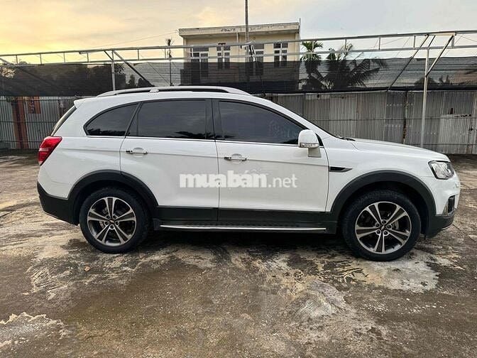 captival LTZ tự động xe gia đình chạy kỹ