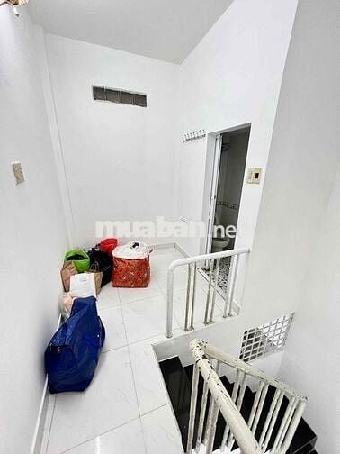 Bán Nhà Nguyễn Phi Khanh Quận 1