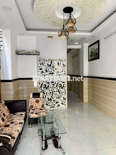 Ngay trường Nguyễn Công Trứ, ST Emart 2, Nhà ngang 4.4m