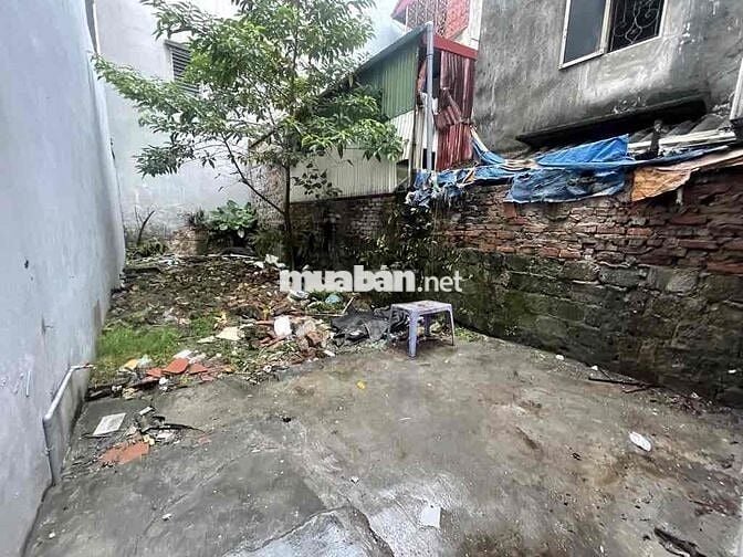 Đất Hiếm Tại Phố Ngô Gia Tự,Gần Big C LB,50M Cách 1 Nhà Ra Ô Tô Tránh