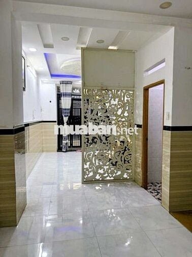 Ngay trường Nguyễn Công Trứ, ST Emart 2, Nhà ngang 4.4m