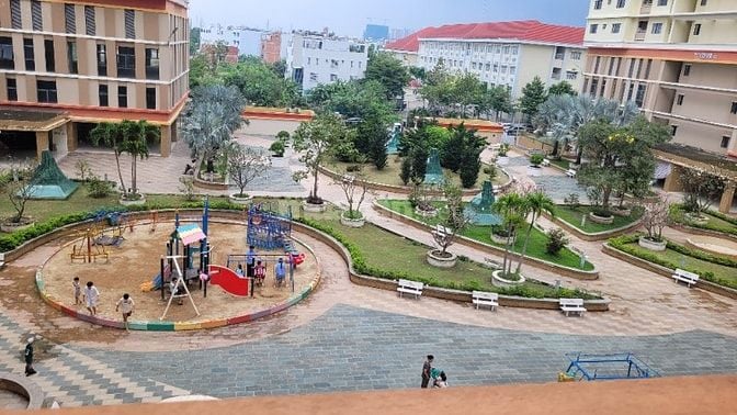 Chính chủ Bán CH The Era Town Căn Góc 2pn 2wc View Hồ Bơi view sông